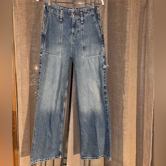 Free People - Picture 1 of 6